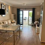 Three Orchids Apartament