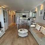 Apartament Three Orchids *